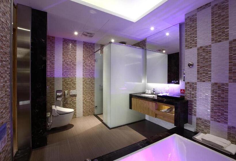 Standard Room, Icloud Luxury Resort &