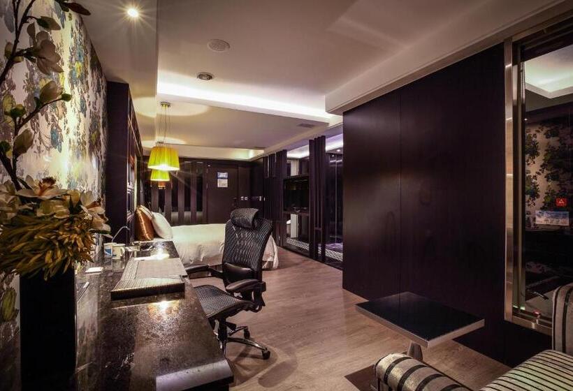 Standard Room, Icloud Luxury Resort &