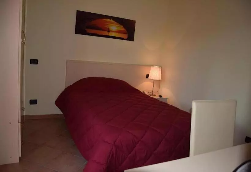 Standard Yhden Hengen Huone, Il Boschetto