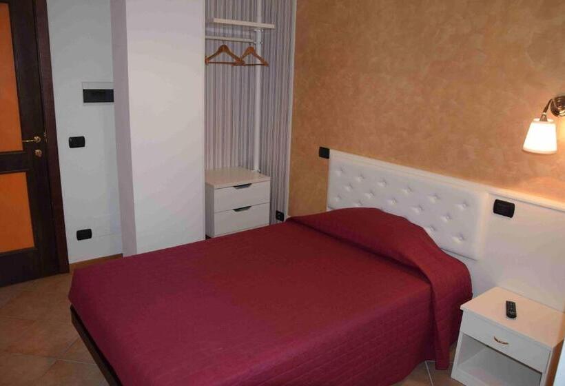 غرفة قياسية فردية, Il Boschetto