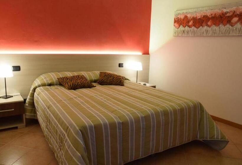 غرفة قياسية, Il Boschetto