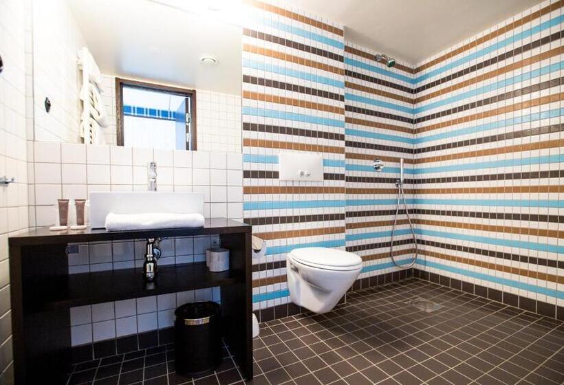 バルコニー付きスタンダードルーム, Langley Hôtel Tango