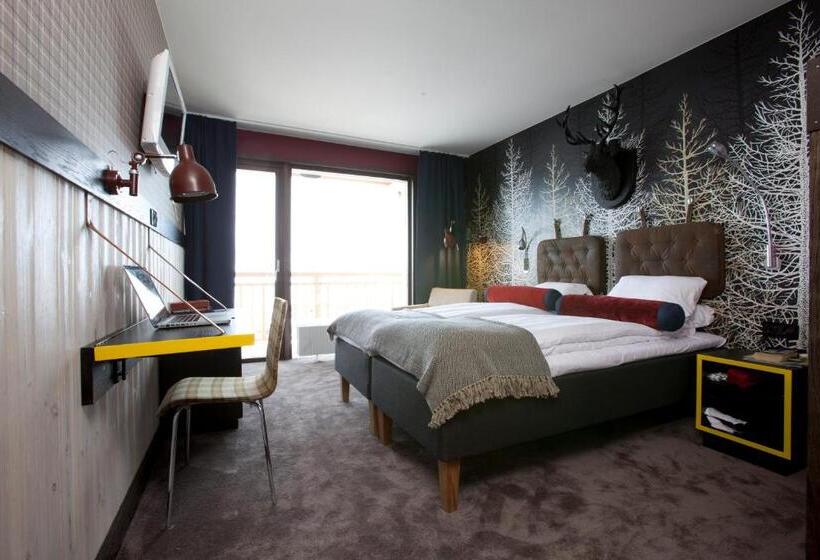 اتاق استاندارد با بالکن, Langley Hôtel Tango