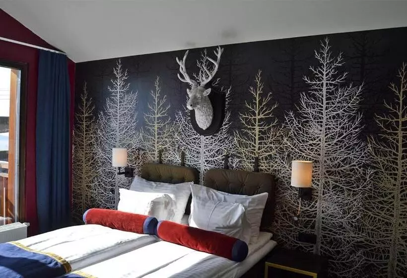 Standard Neljän Hengen Huone Parveke, Langley Hôtel Tango