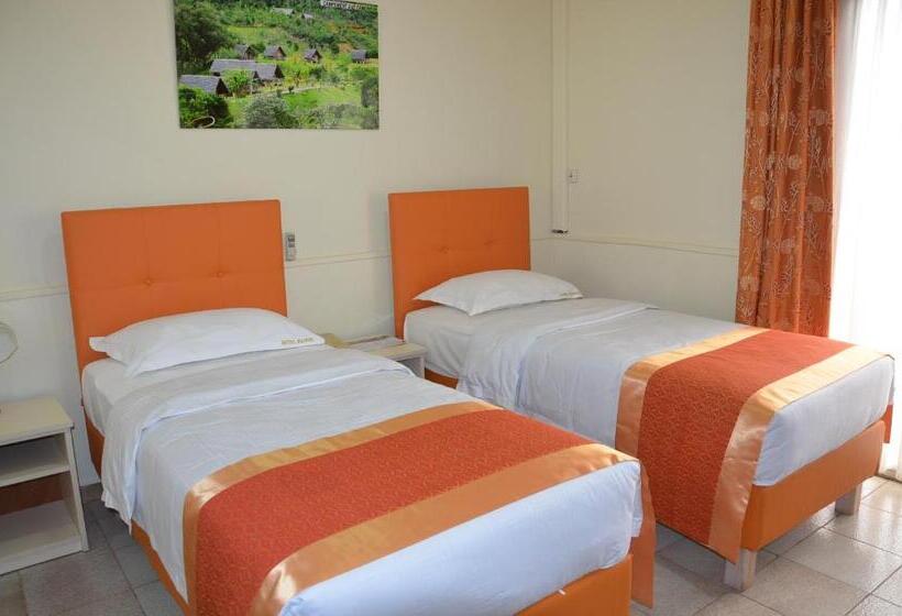 Chambre Deluxe, Mansel