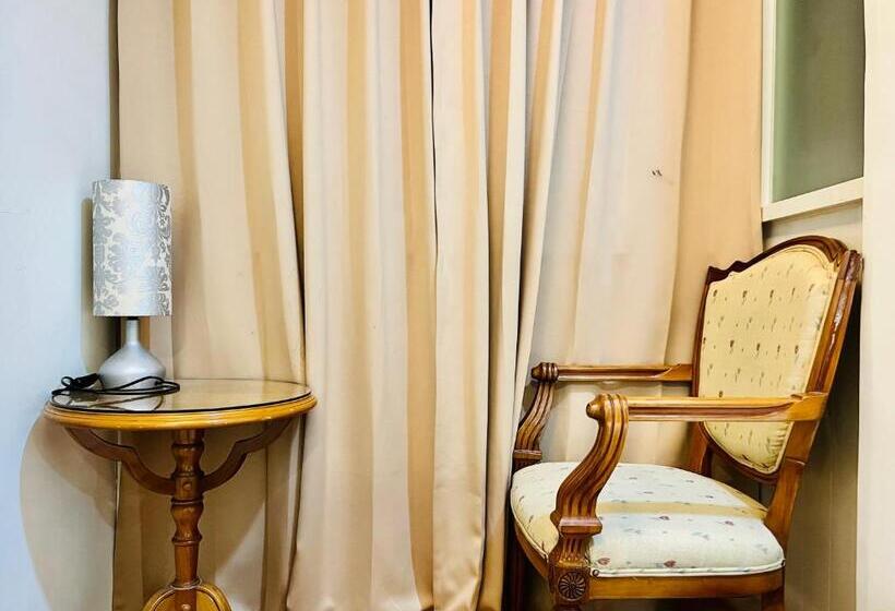 اتاق استاندارد, Mucha Boutique