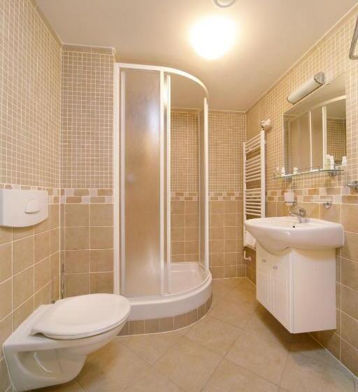 标准间, Pizzeria Belmonte