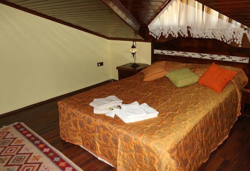 Семейный Номер, Kybele Hotel Gocek