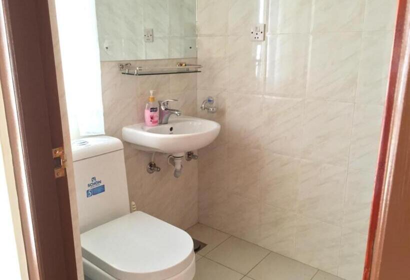 اتاق استاندارد, Shakya House