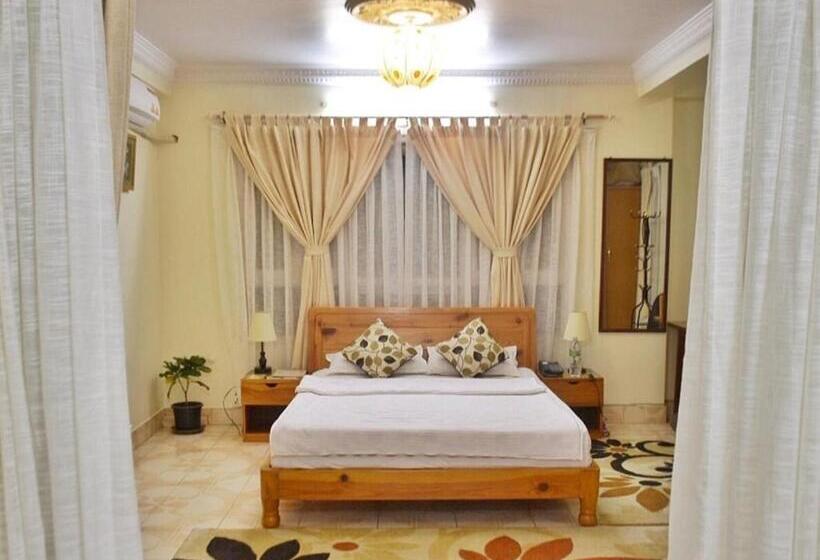 آپارتمان 1 خوابه با بالکن, Shakya House