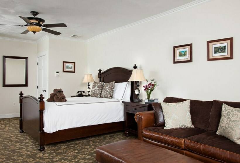 标准间, The Guest House Inn On Courthouse Square