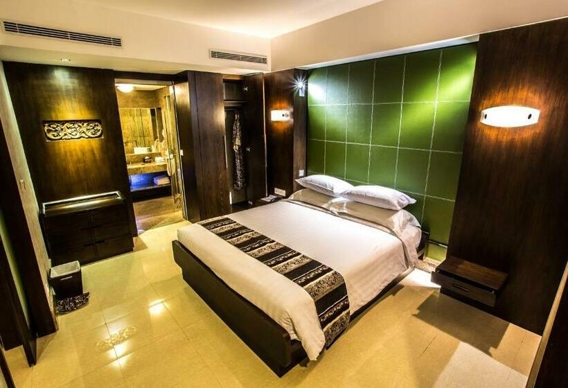 غرفة ديلوكس, Crown Victoria Hotel Tulungagung