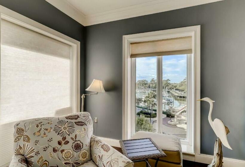 דירת שני חדרים, Harbourside I I I