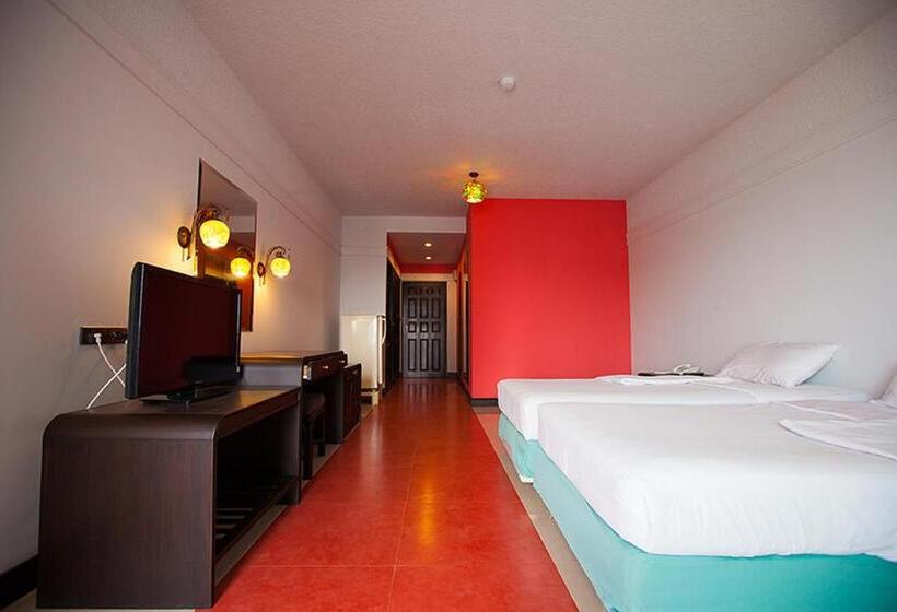 اتاق اجرایی با چشم‌انداز دریا, Markland Beach View