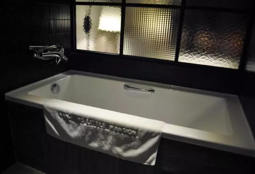 اتاق لوکس, Nk Hostel