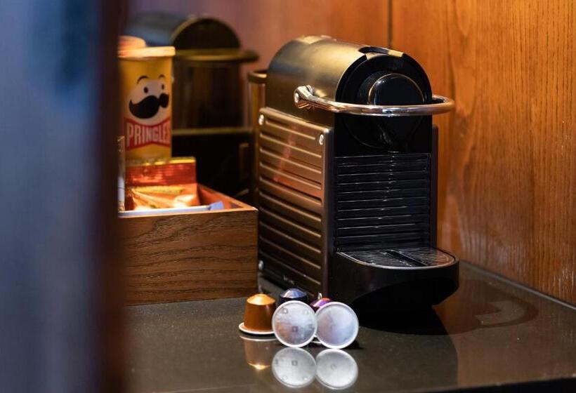 اتاق لوکس با تخت بزرگ, Park Hyatt Guangzhou