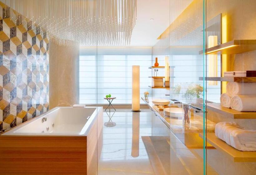 Люкс, Park Hyatt Guangzhou