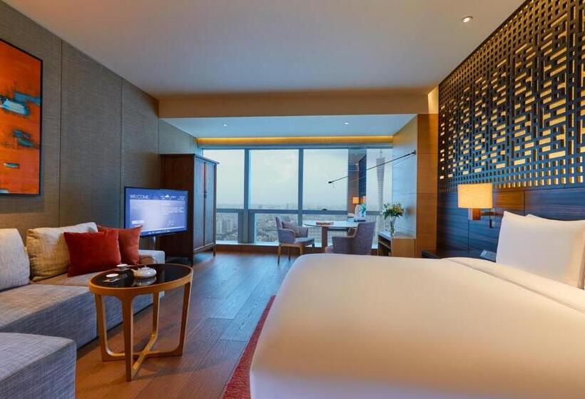 اتاق استاندارد با تخت بزرگ, Park Hyatt Guangzhou