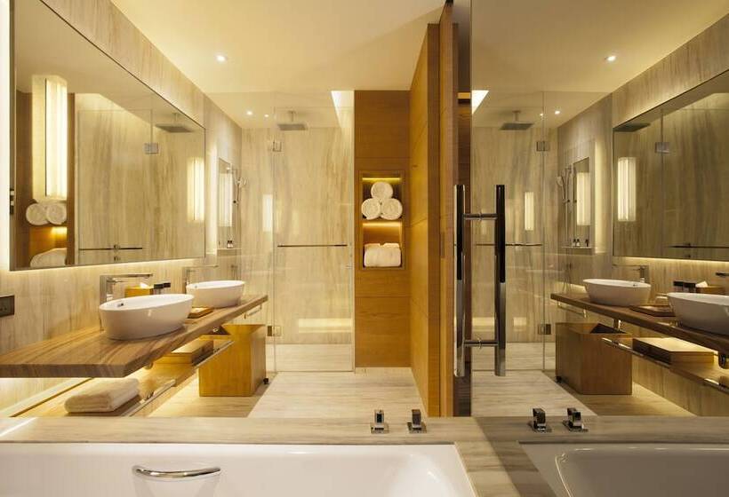 Номер Стандарт 2 Двуспальные Кровати, Park Hyatt Guangzhou