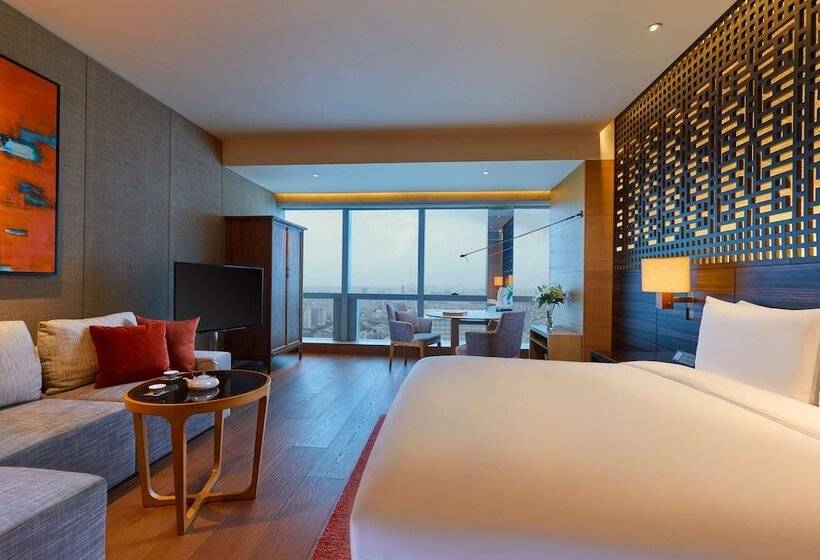 اتاق استاندارد با تخت دوبل و چشم‌انداز پارک, Park Hyatt Guangzhou