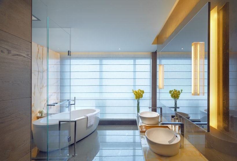 Люкс Повышенной Комфортности, Park Hyatt Guangzhou