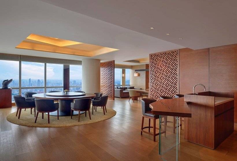 Люкс, Park Hyatt Guangzhou