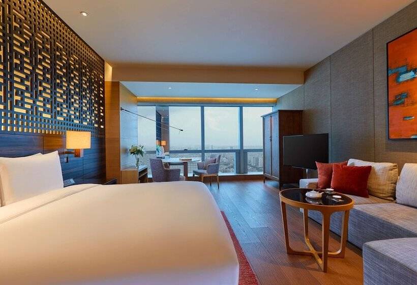 اتاق استاندارد با تخت دوبل و چشم‌انداز پارک, Park Hyatt Guangzhou