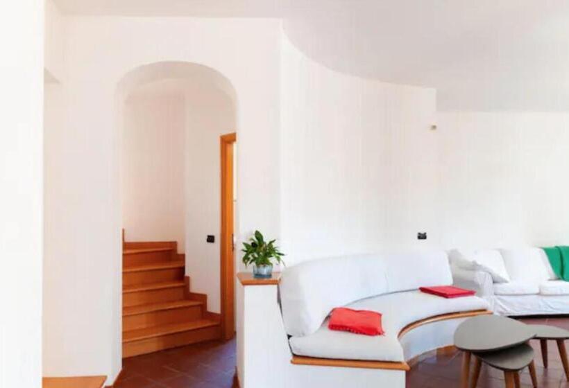 شقة 3 غرف, San Michele