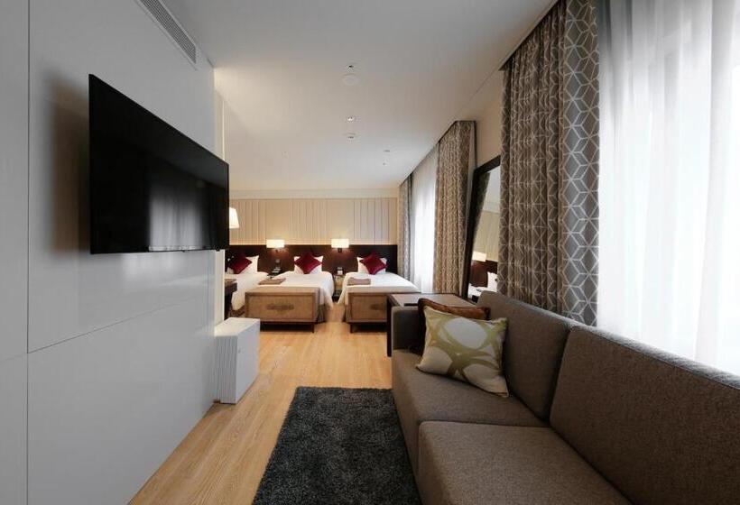 Номер Стандарт Трехместный, Solaria Nishitetsu Hotel Seoul Myeongdong