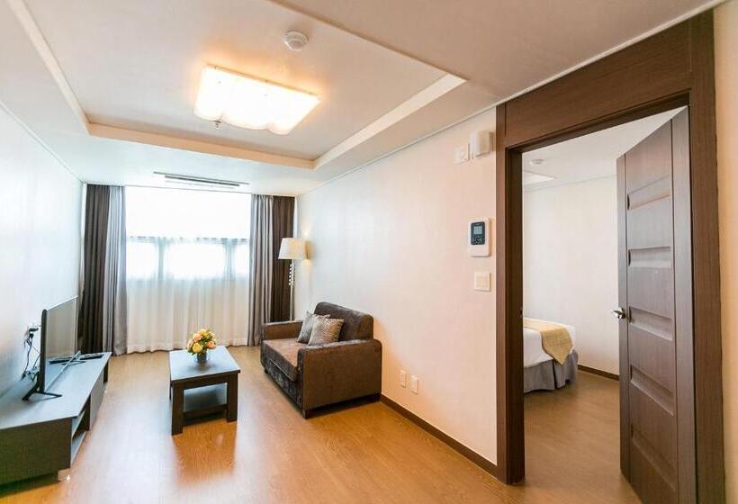 جناح غرفتين نوم, Xenia