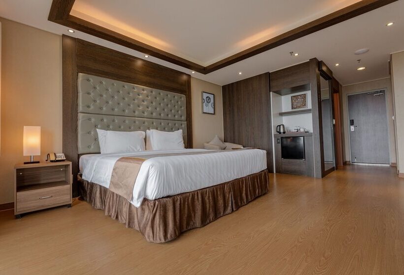 غرفة ديلوكس, Xenia