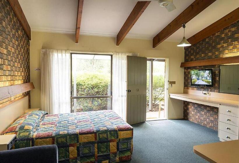 家庭间, Pinnacle Holiday Lodge