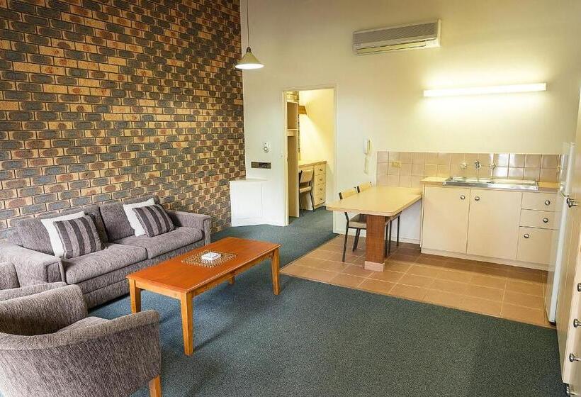 适合残疾人士使用的带超级大床的标准间, Pinnacle Holiday Lodge