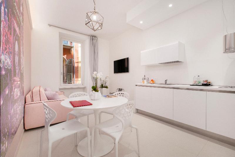 适合残疾人士使用的带超级大床的标准间, Pinnacle Holiday Lodge