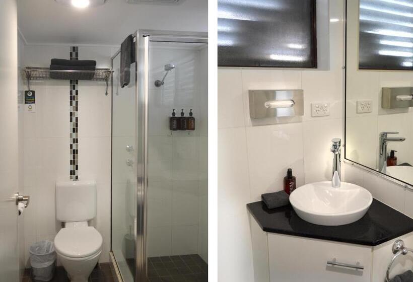 اتاق استاندارد, Orana Motel