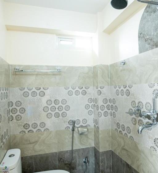 اتاق اکونومی, Pokhara Tourist Home