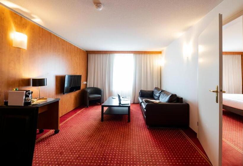 Люкс Повышенной Комфортности, Cerise Bordeaux Mérignac Aéroport