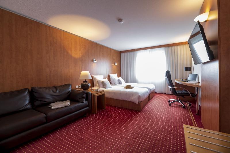 سوییت, Cerise Bordeaux Mérignac Aéroport