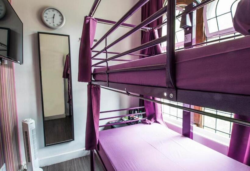 带共用浴室的标准房间, Safestay London Kensington Holland Park