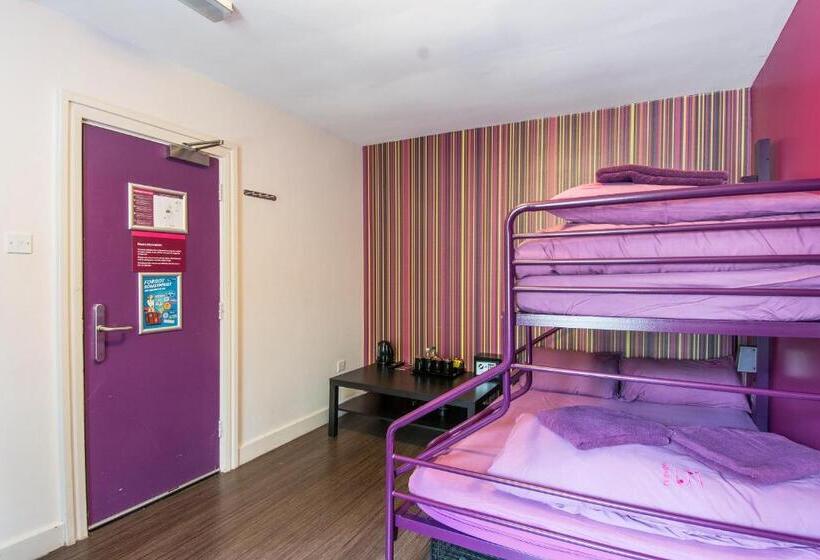 四人标准间, Safestay London Kensington Holland Park