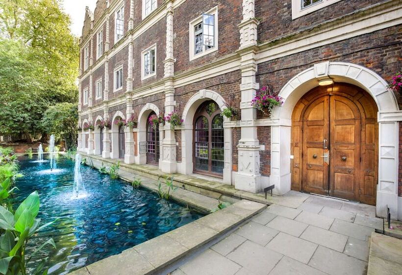 带共用浴室的标准房间, Safestay London Kensington Holland Park