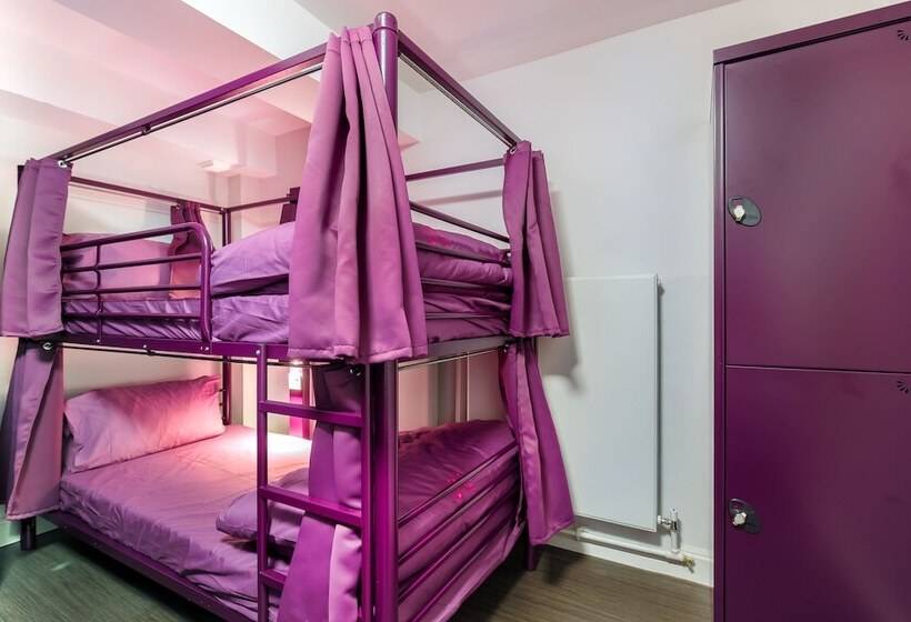 Quarto Estandar Banheiro Compartilhado, Safestay London Kensington Holland Park