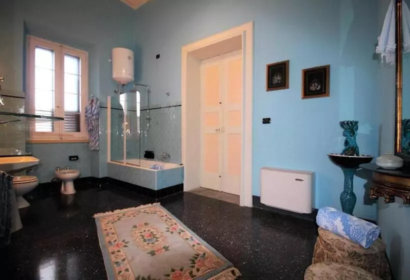 デラックスルーム, Palazzo De Castro
