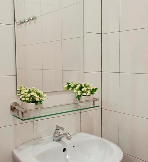 싱글 디럭스 룸, Big Orange