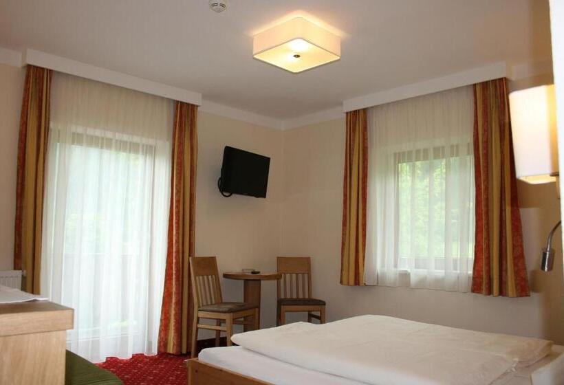 اتاق استاندارد سه تخته با بالکن, Garni Birkenhof