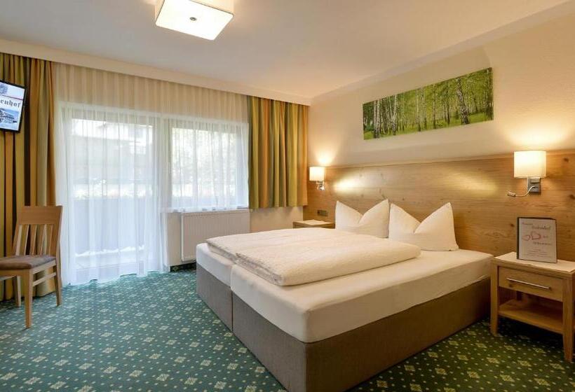 اتاق لوکس سه تخته, Garni Birkenhof