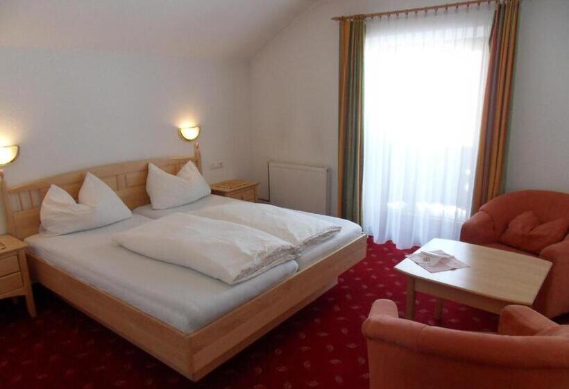 اتاق خانوادگی, Garni Birkenhof