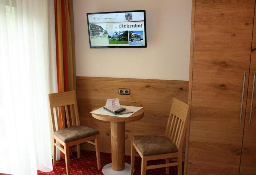 اتاق استاندارد سه نفره, Garni Birkenhof