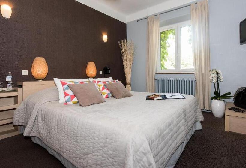 수피리어 룸, Logis Hôtel La Magnanerie Côté Bistro