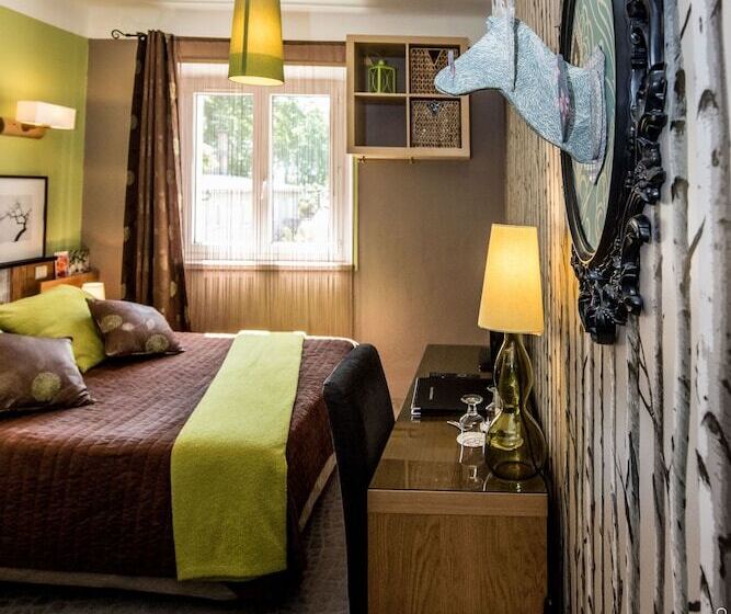 컴포트 룸, Logis Hôtel La Magnanerie Côté Bistro